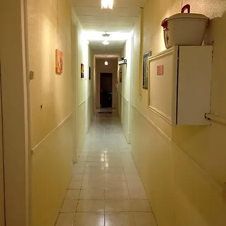 Hostal Crescent