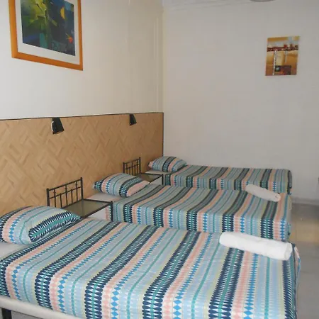 Хостел Crescent Лісабон